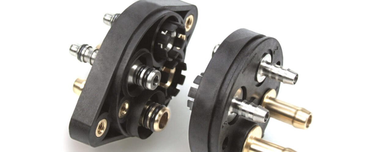 Bild056 Multi connector plate for SCR